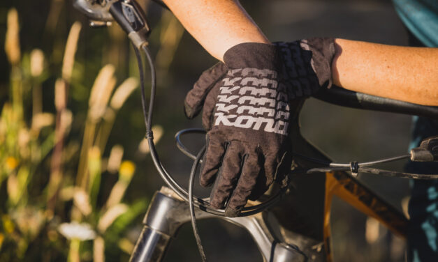 NEW! Official Kona Nightfall Gloves!